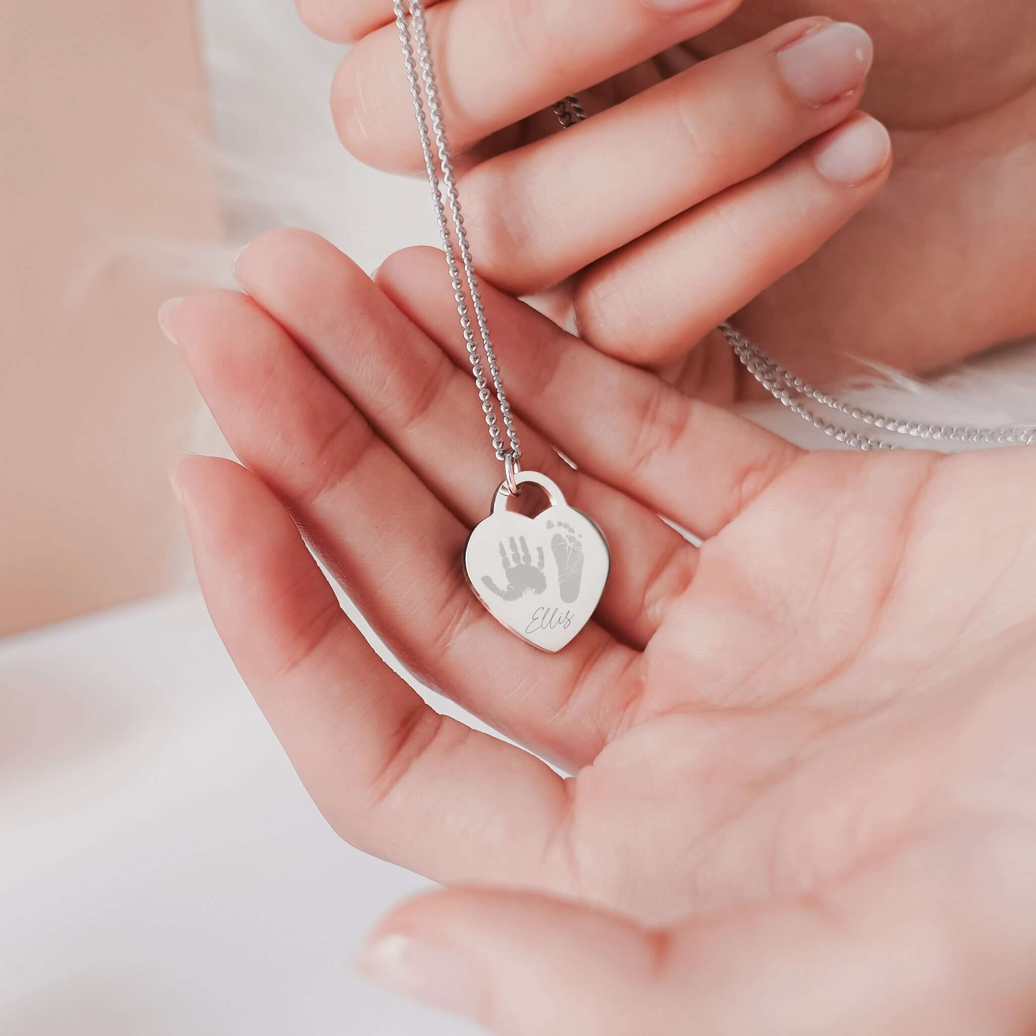 Footprints locket shop